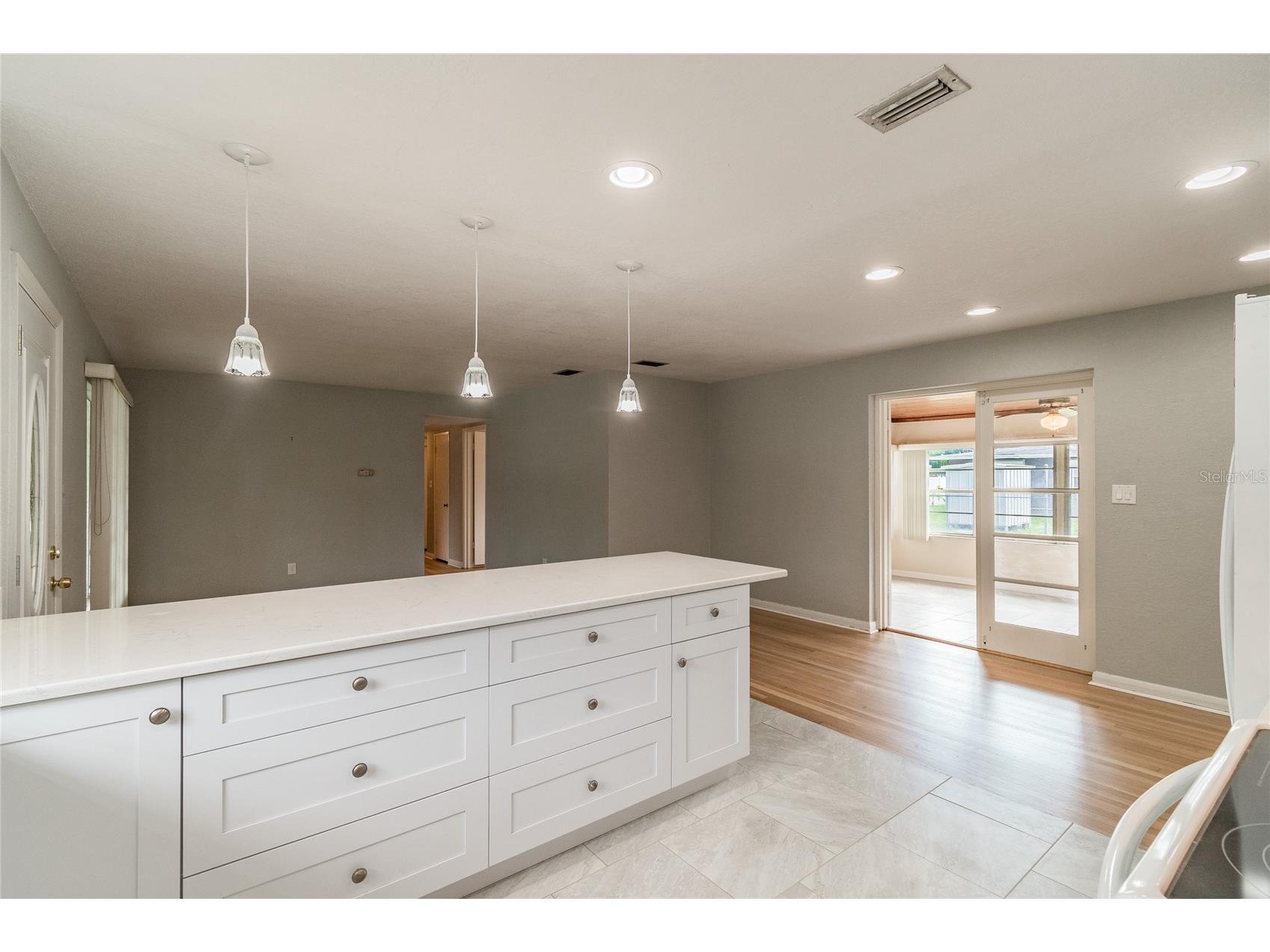 4511 S Cameron Avenue Tampa FL 33611 TB8494750 image18