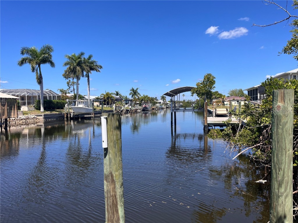 4511 Vasco Street Punta Gorda FL 33950 - NEAR ALLIGATOR CREEK C7490073 image2