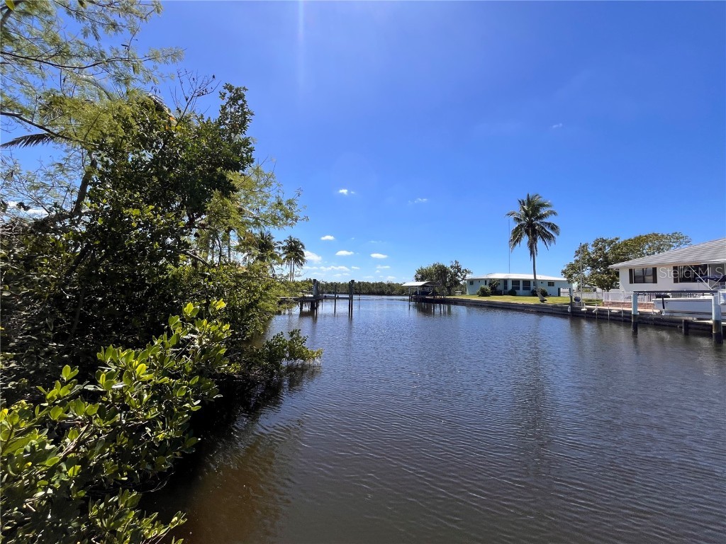 4511 Vasco Street Punta Gorda FL 33950 - NEAR ALLIGATOR CREEK C7490073 image4