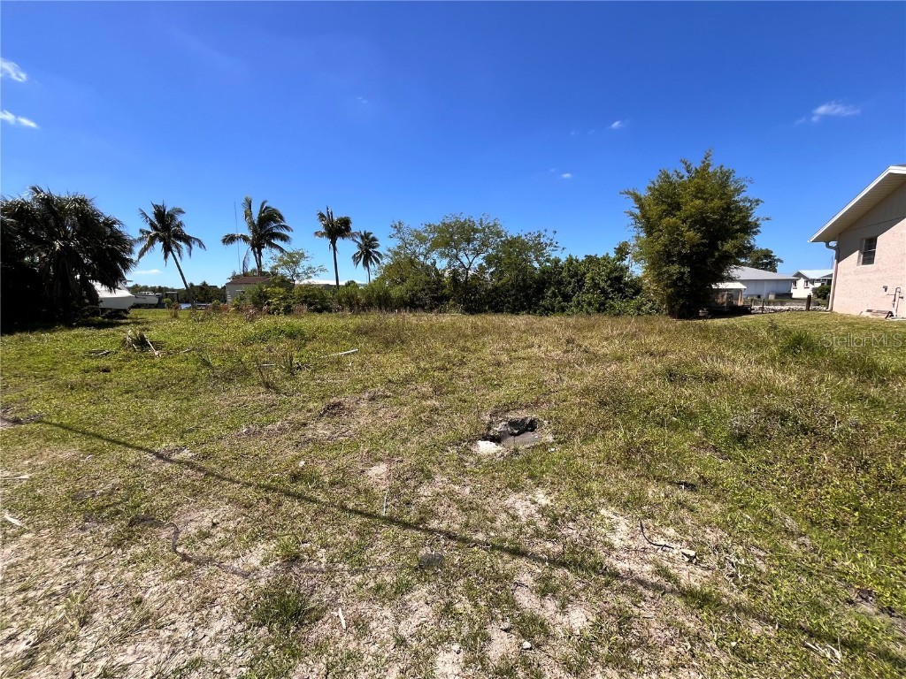 4511 Vasco Street Punta Gorda FL 33950 - NEAR ALLIGATOR CREEK C7490073 image6