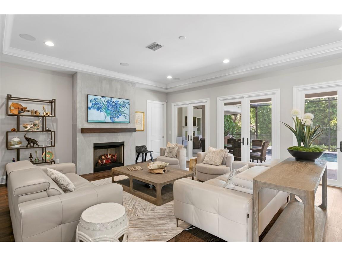 4511 W Swann Avenue Tampa FL 33609 TB8441798 image24