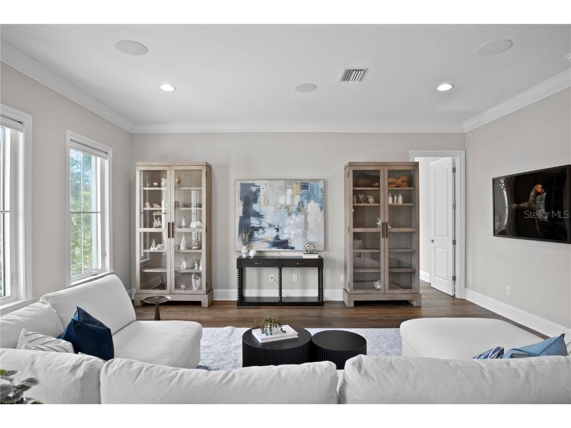 4511 W Swann Avenue Tampa FL 33609 TB8441798 image33