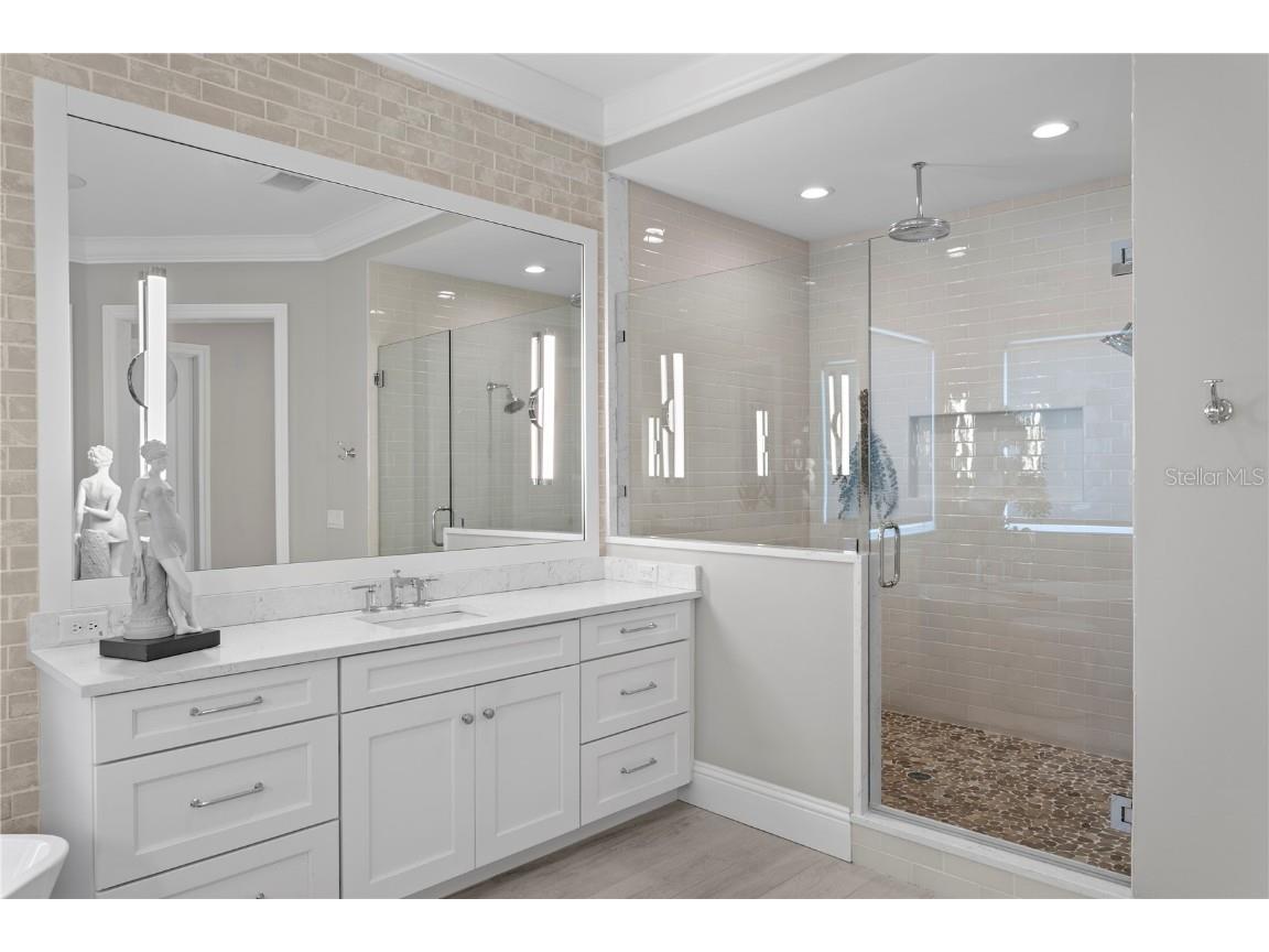 4511 W Swann Avenue Tampa FL 33609 TB8441798 image37