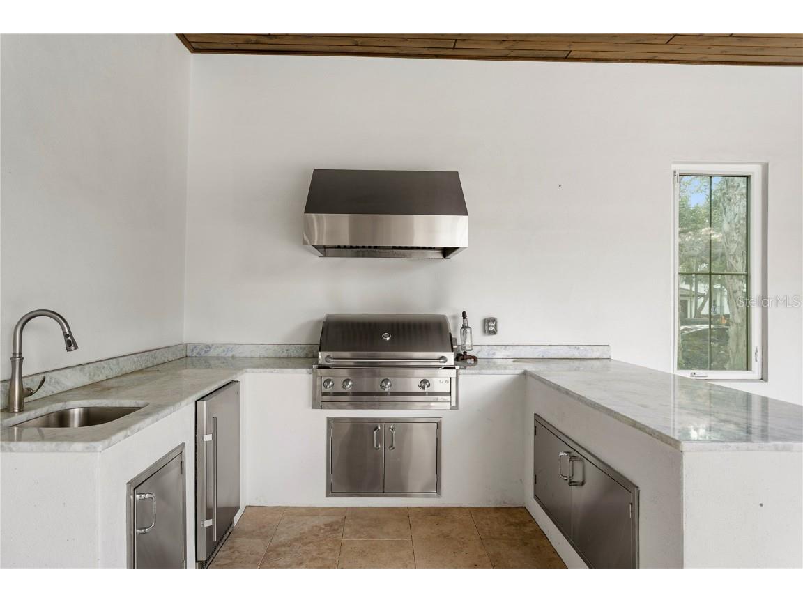 4511 W Swann Avenue Tampa FL 33609 TB8441798 image47