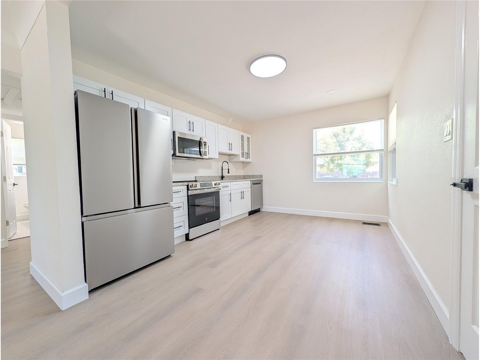 4511 Yarmouth Avenue S Saint Petersburg FL 33711 TB8518697 image6