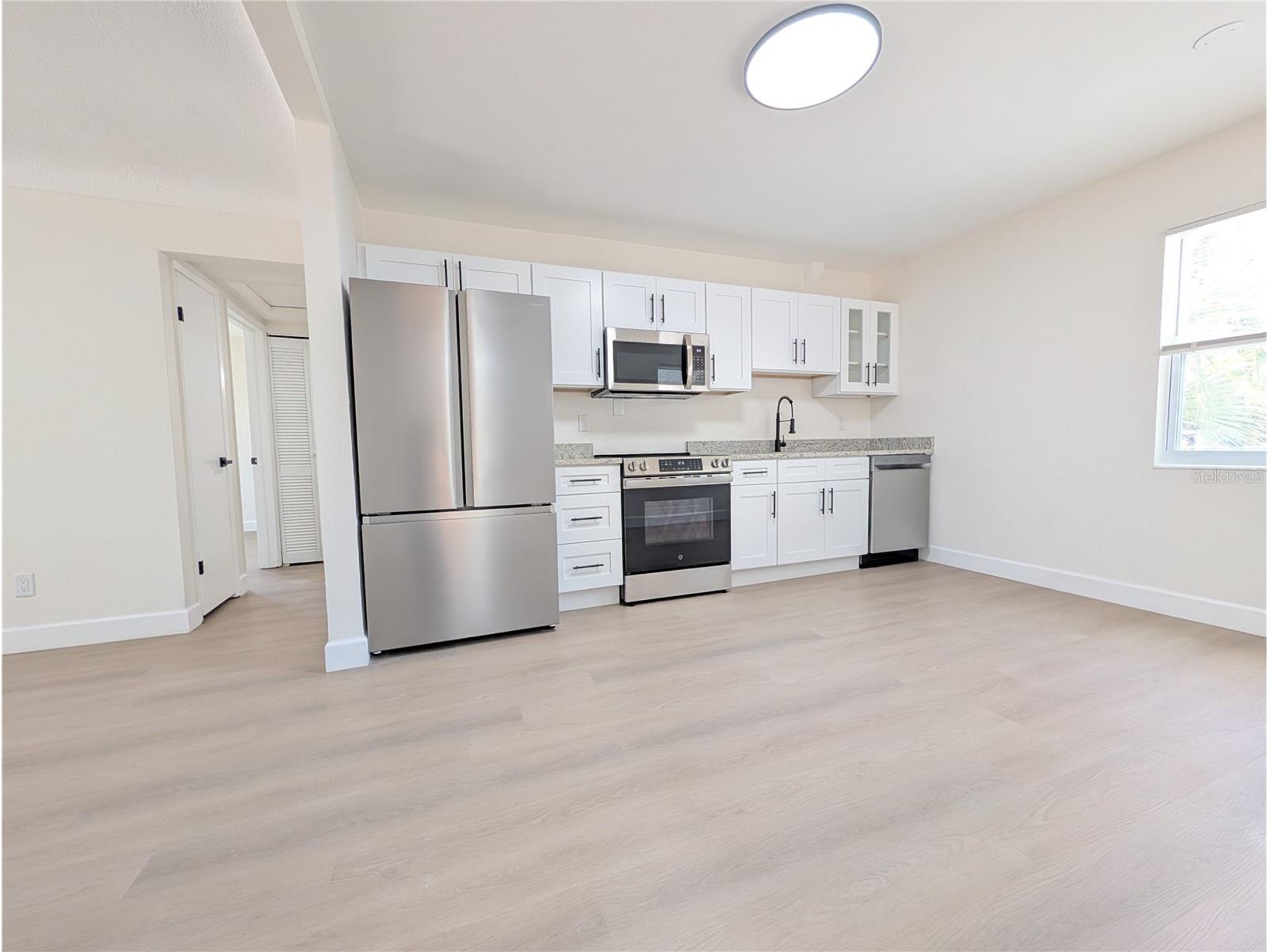 4511 Yarmouth Avenue S Saint Petersburg FL 33711 TB8518697 image7
