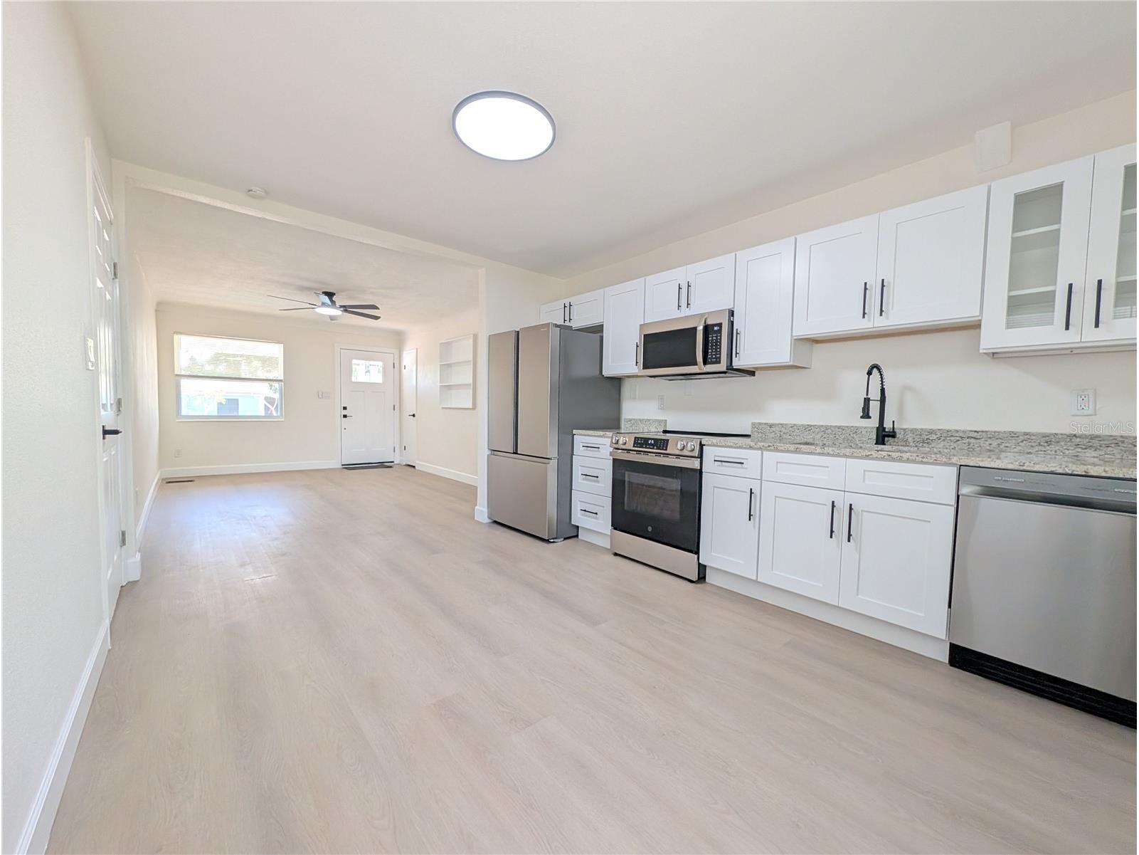 4511 Yarmouth Avenue S Saint Petersburg FL 33711 TB8518697 image8