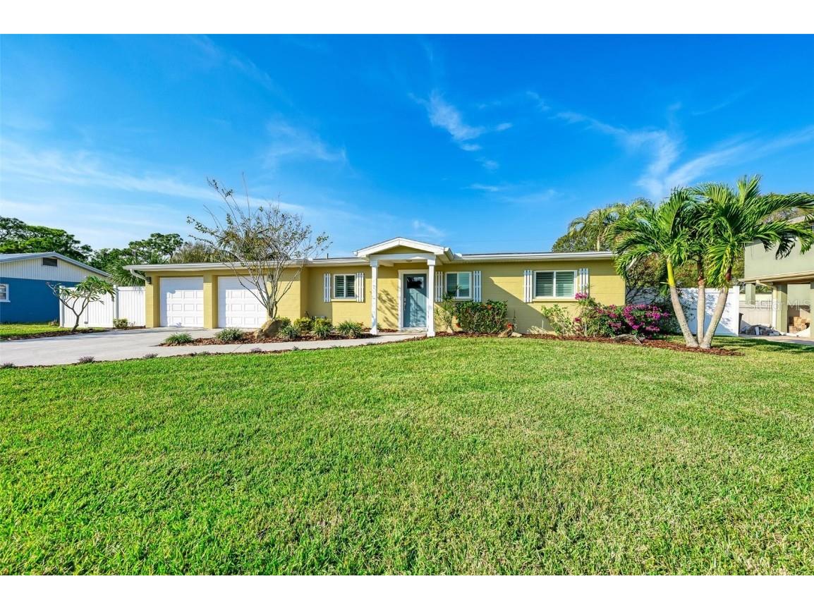 4512 20th Avenue W Bradenton FL 34209 A4561593 image1