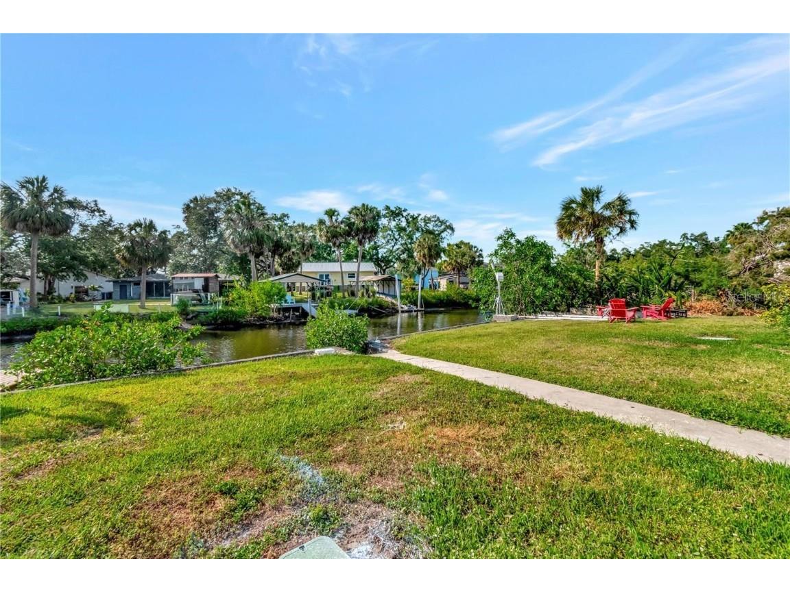4512 26th Avenue S Tampa FL 33619 A4670655 image12