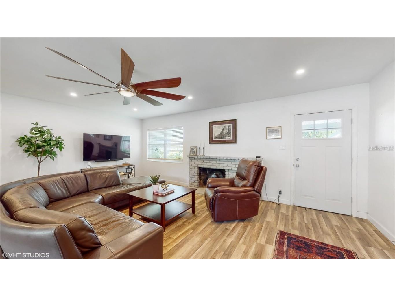 4512 26th Avenue S Tampa FL 33619 A4670655 image13