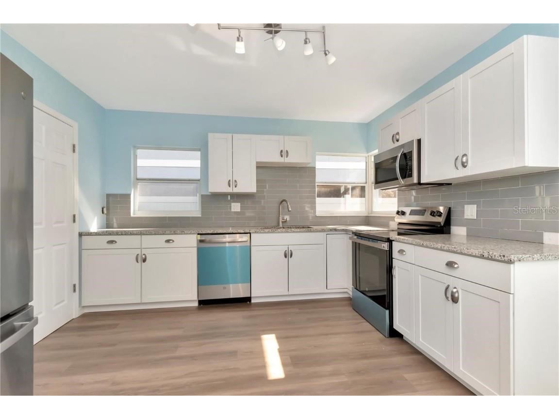 4512 26th Avenue S Tampa FL 33619 A4670655 image8