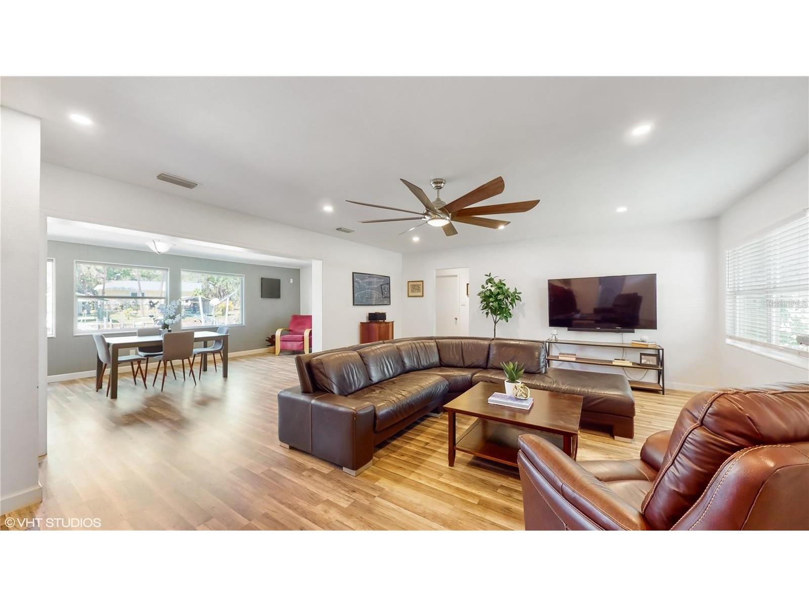 4512 26th Avenue S Tampa FL 33619 A4695330 image12