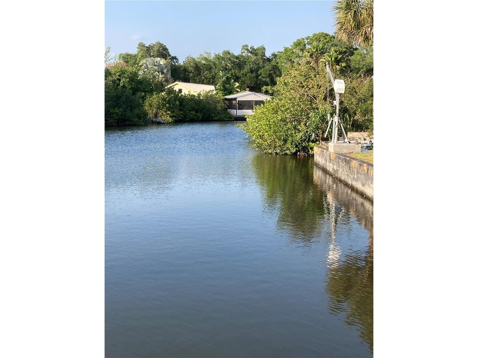 4512 26th Avenue S Tampa FL 33619 A4695330 image21