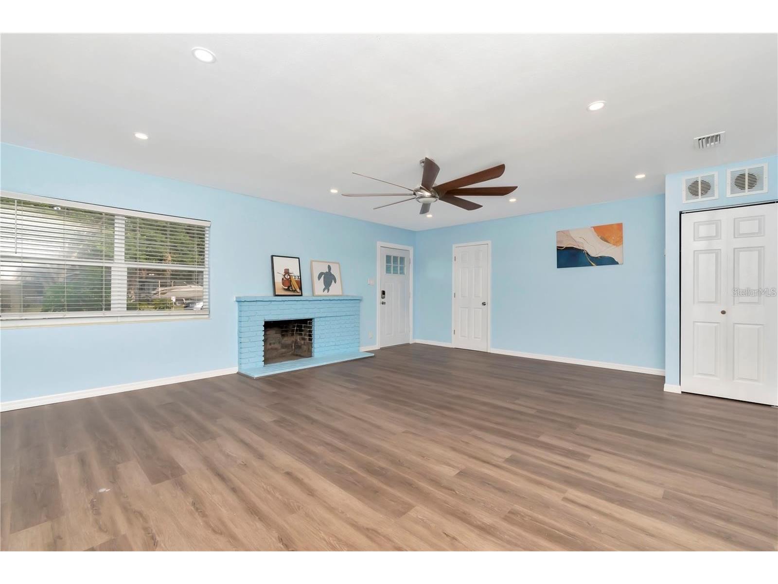 4512 26th Avenue S Tampa FL 33619 A4695330 image3