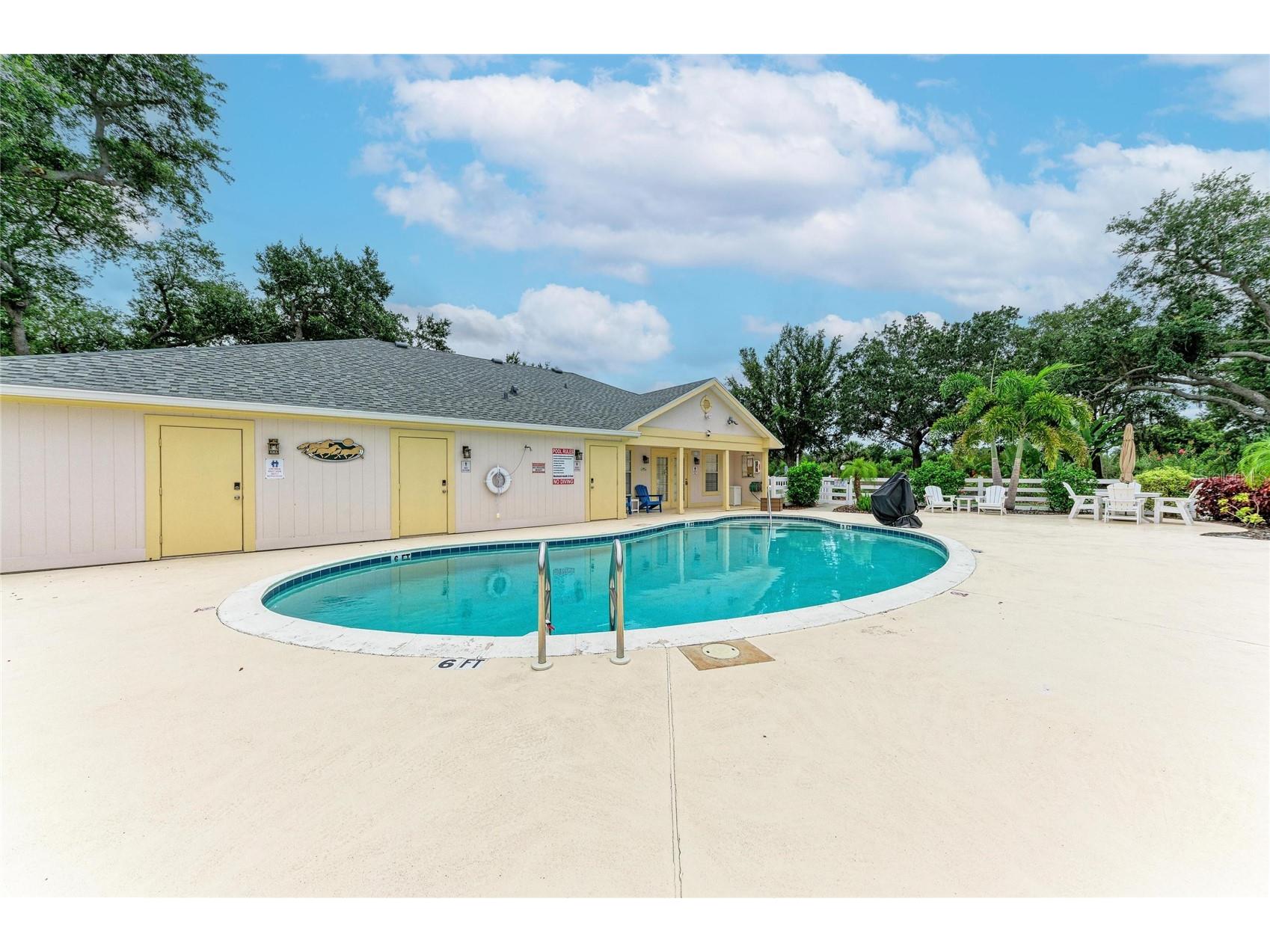 4512 Citation Lane #D Sarasota FL 34233 A4695963 image33