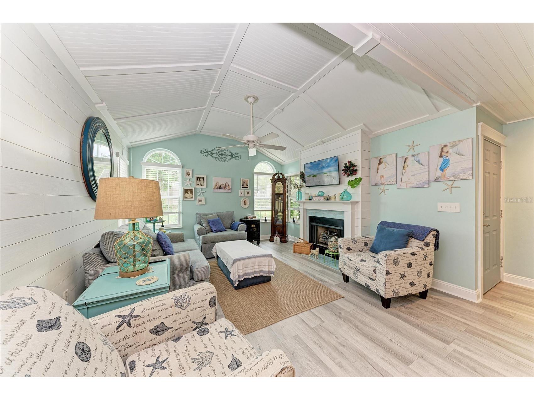 4512 Citation Lane #D Sarasota FL 34233 A4695963 image6
