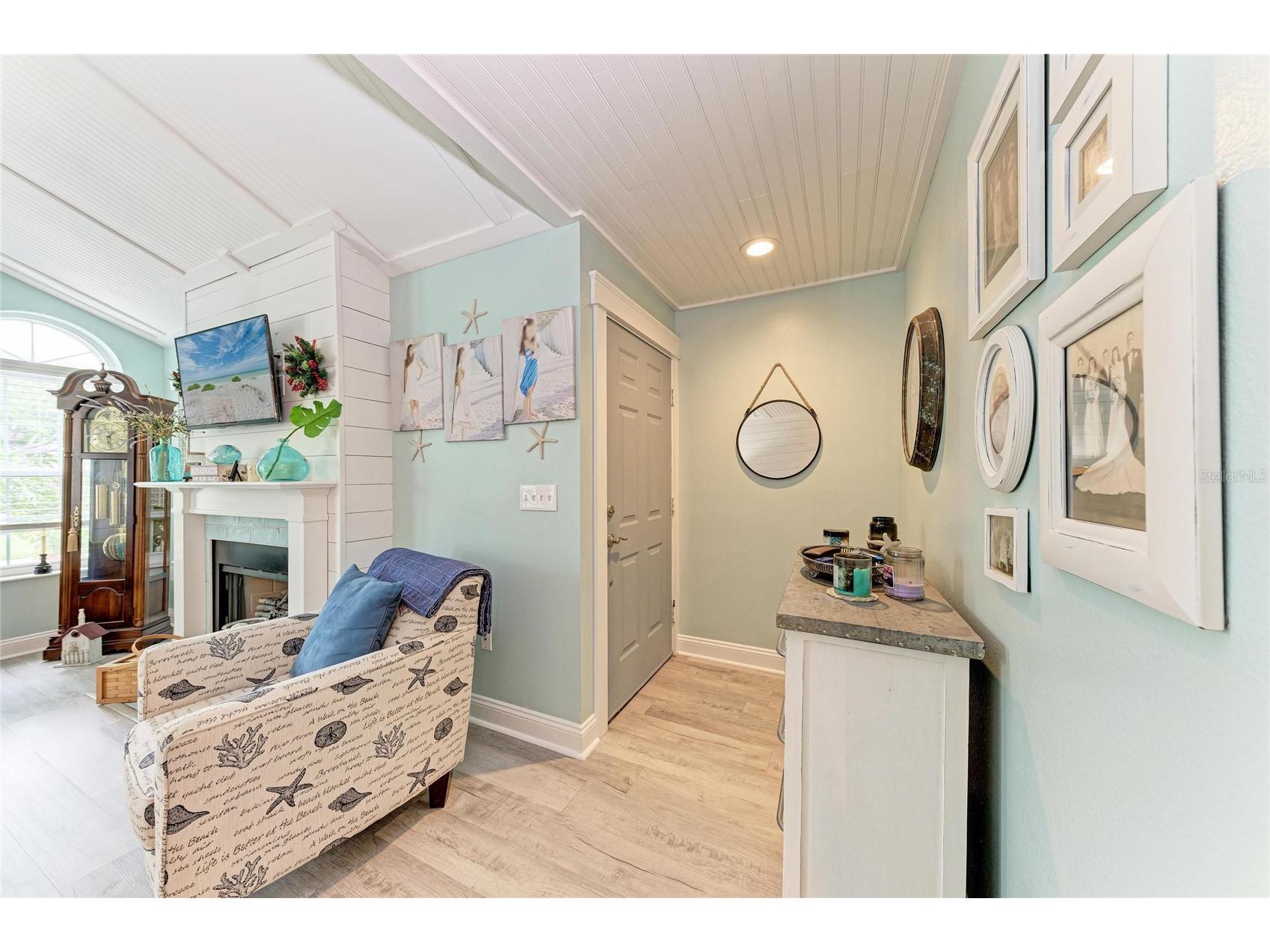 4512 Citation Lane #D Sarasota FL 34233 A4695963 image7