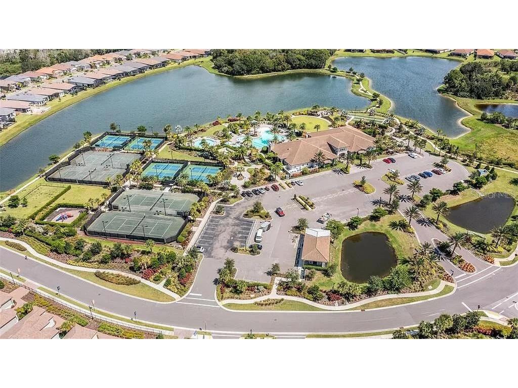4512 Crestpoint Way Palmetto FL 34221 O6427875 image48