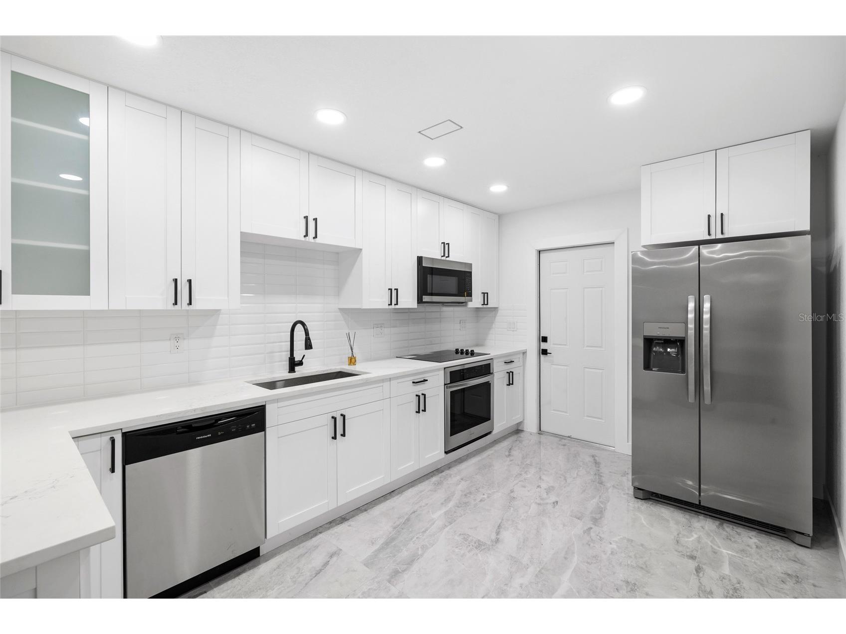 4513 S Hesperides Street Tampa FL 33611 TB8510533 image10