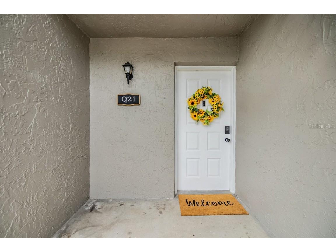 4513 S Oak Drive #Q21 Tampa FL 33611 TB8394246 image1