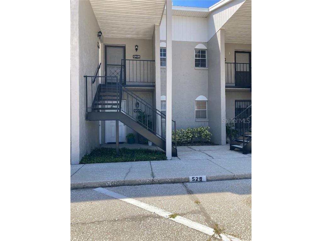 4513 S Oak Drive #Q52B Tampa FL 33611 W7857865 image1