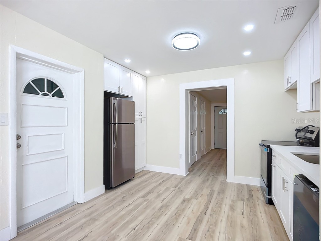 4513 W Gray Street Tampa FL 33609 TB8448865 image14