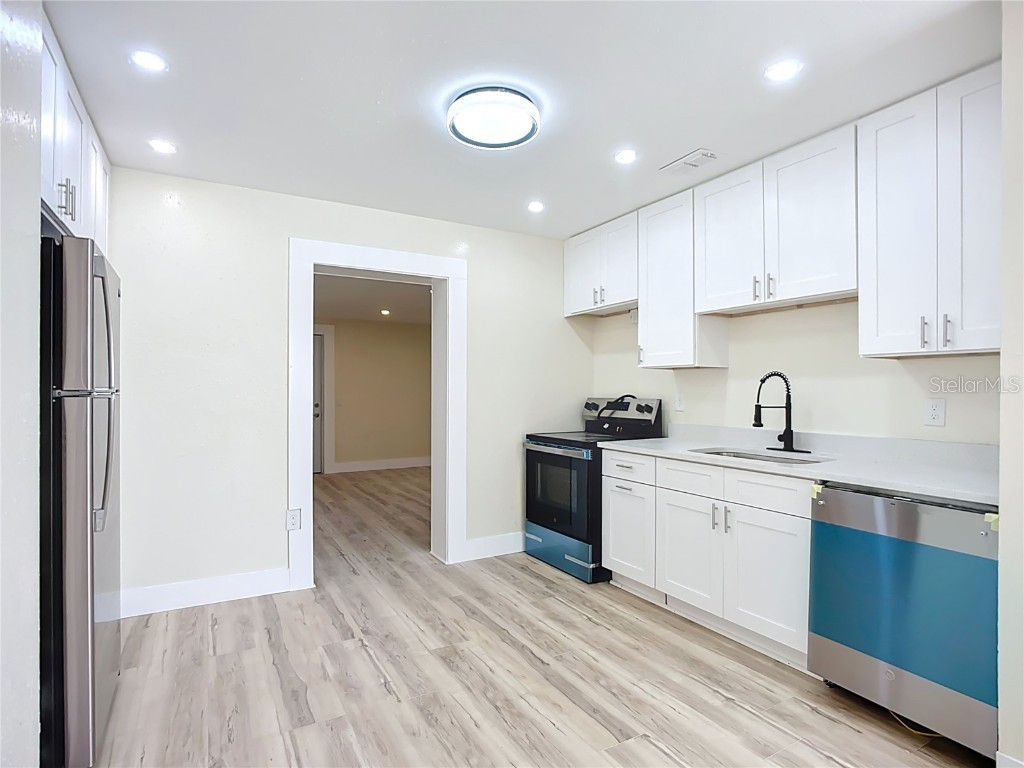 4513 W Gray Street Tampa FL 33609 TB8448865 image16