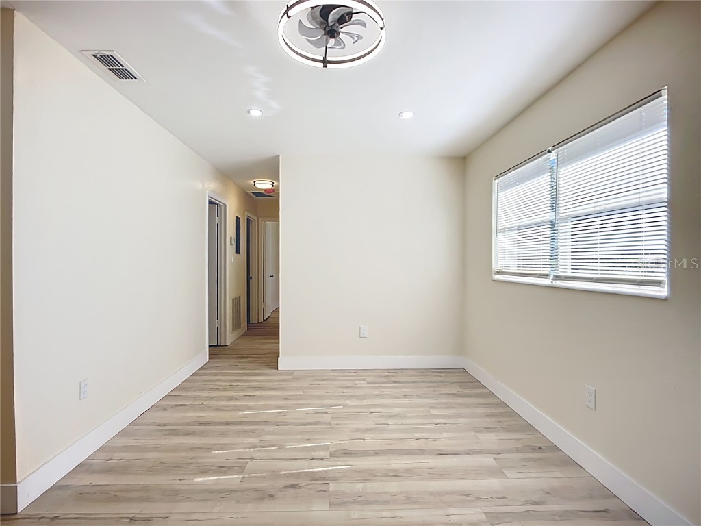 4513 W Gray Street Tampa FL 33609 TB8448865 image9