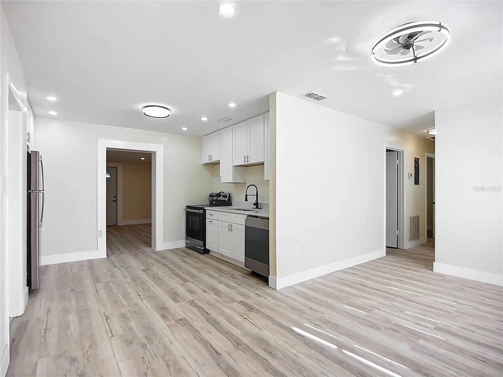 4513 W Gray Street Tampa FL 33609 TB8509519 image12