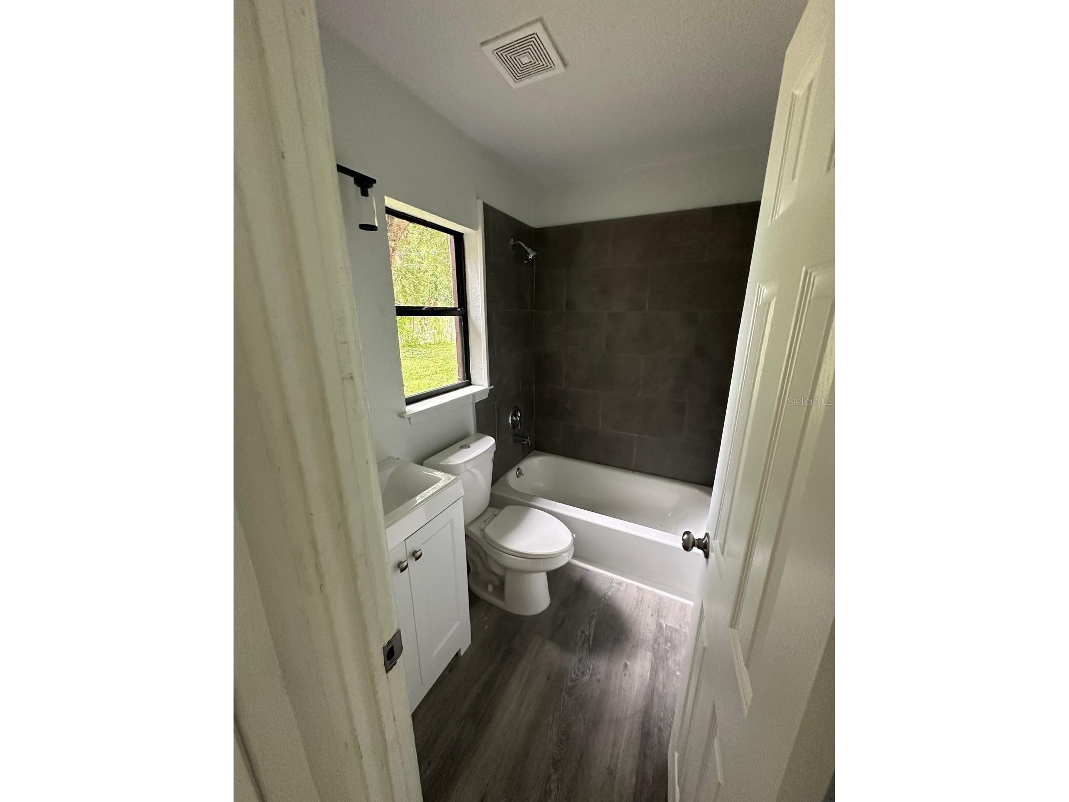 4514 Arch Street Orlando FL 32808 S5144637 image11