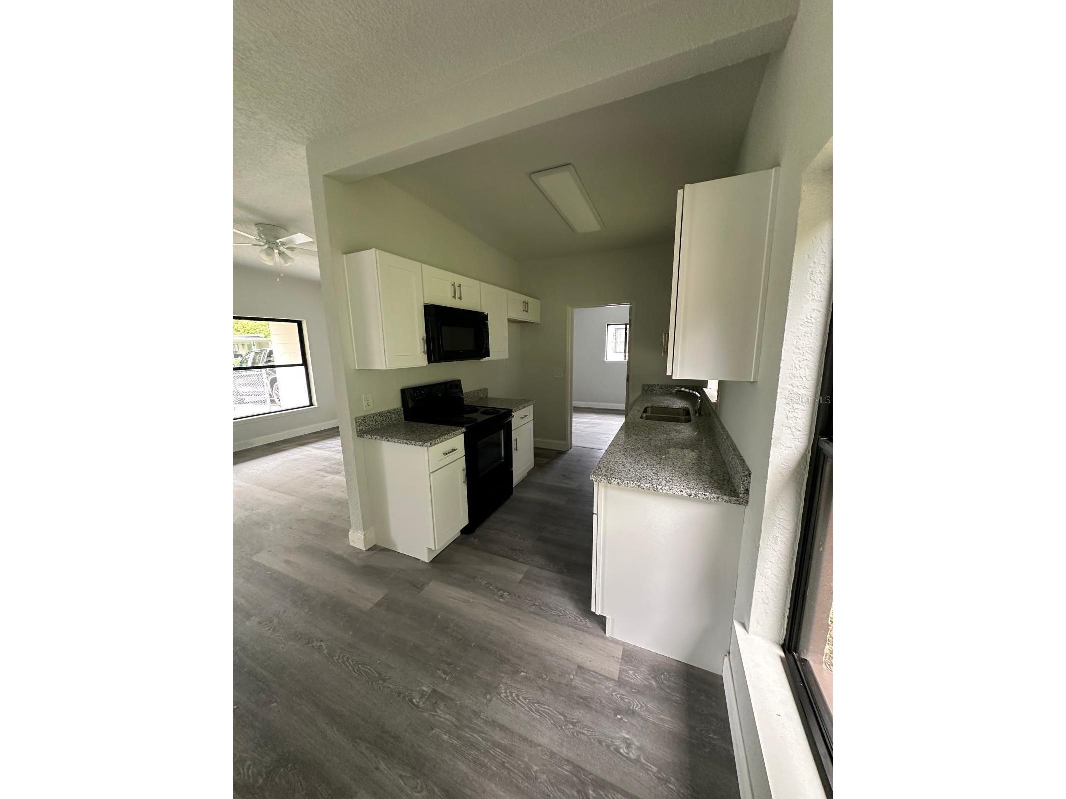 4514 Arch Street Orlando FL 32808 S5144637 image8