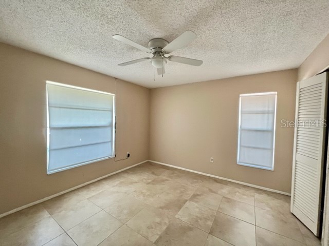 4514 Beacon Drive Sarasota FL 34232 A4657908 image10