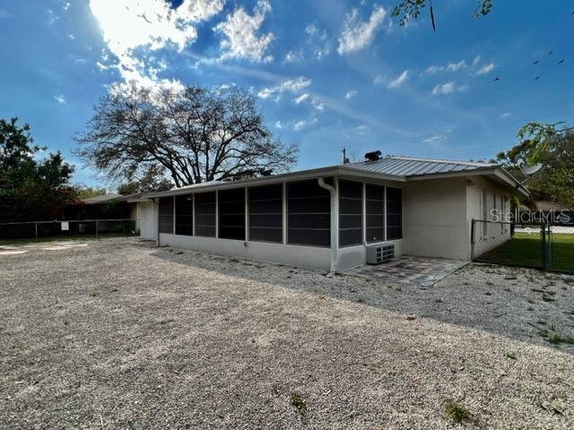 4514 Beacon Drive Sarasota FL 34232 A4657908 image12