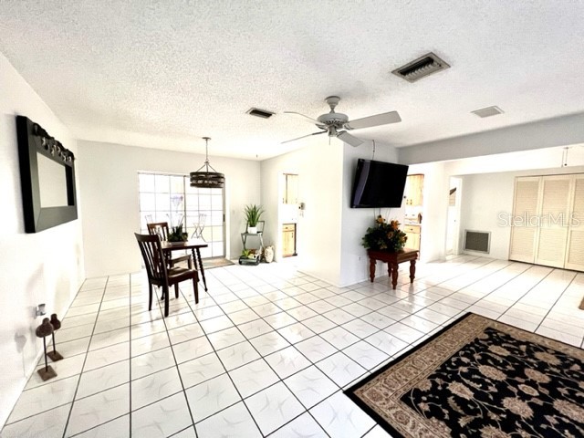 4514 Beacon Drive Sarasota FL 34232 A4657908 image4