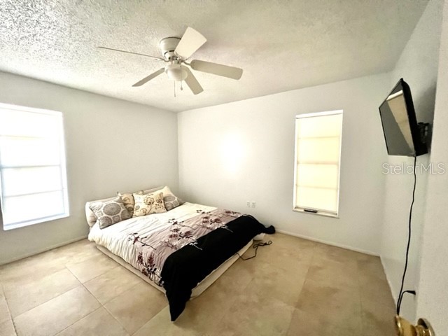 4514 Beacon Drive Sarasota FL 34232 A4657908 image6