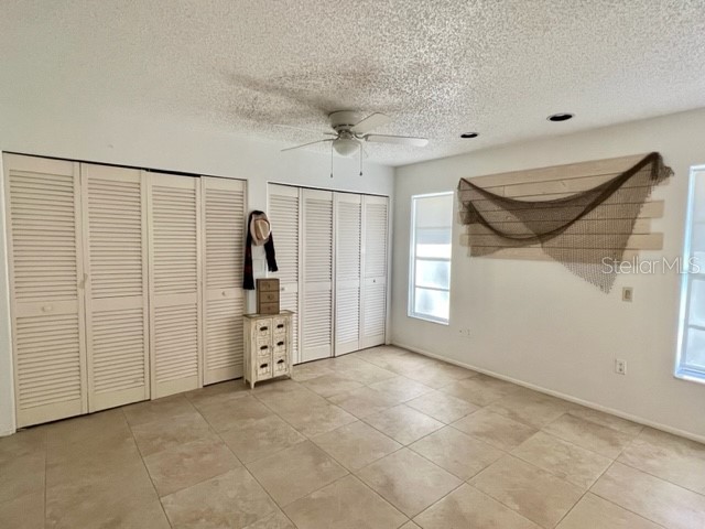 4514 Beacon Drive Sarasota FL 34232 A4657908 image8