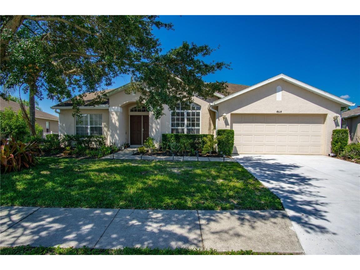 4514 Egmont Drive Bradenton FL 34203 T3477690 image1