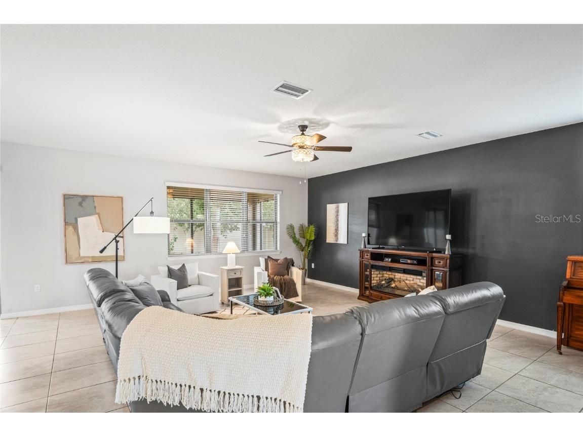 4514 Highfalls Drive Valrico FL 33594 W7878431 image11