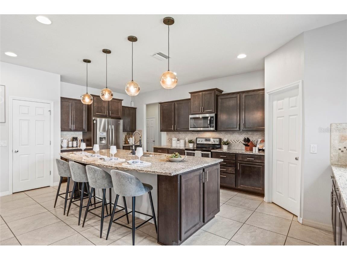 4514 Highfalls Drive Valrico FL 33594 W7878431 image14