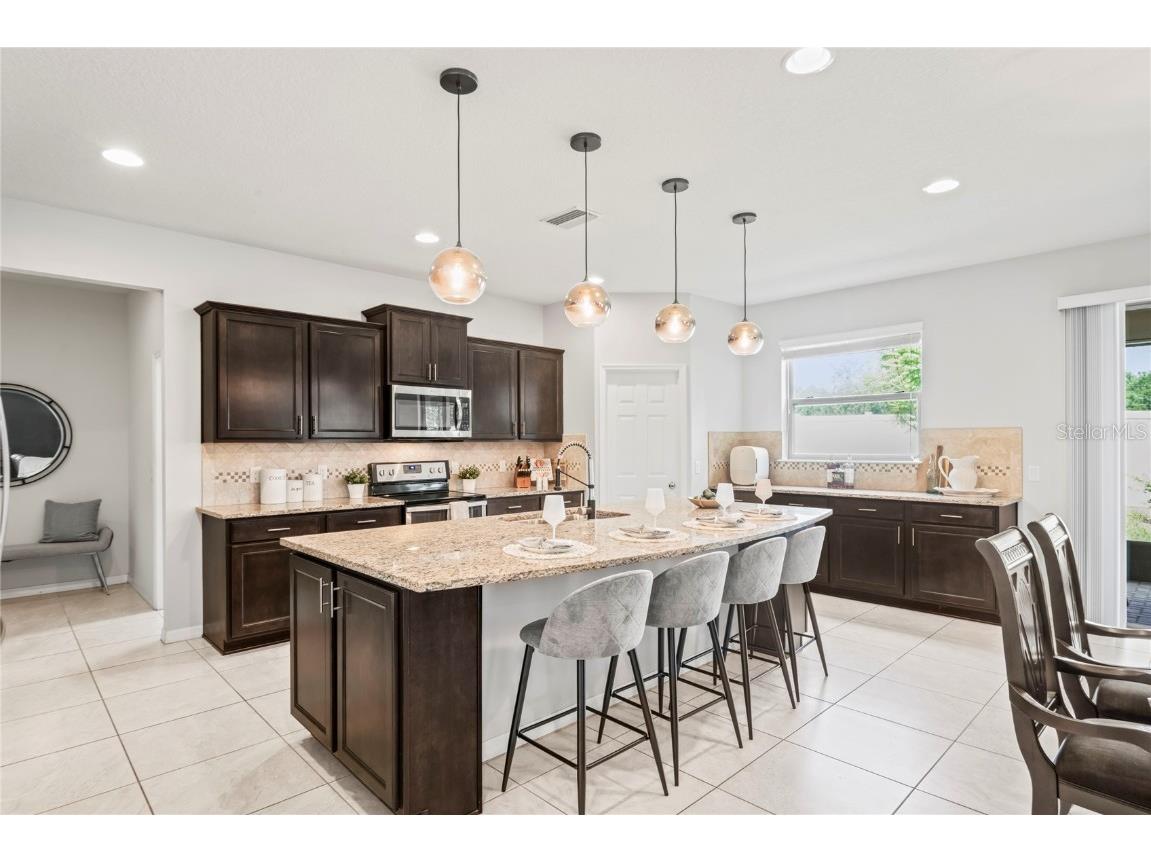 4514 Highfalls Drive Valrico FL 33594 W7878431 image3