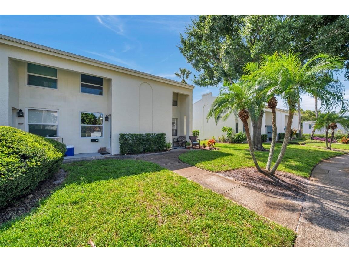 4514 La Capri Court Tampa FL 33611 TB8409728 image1