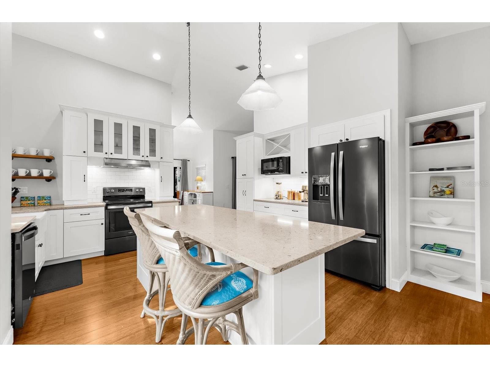 4514 Trails Drive Sarasota FL 34232 A4676981 image15