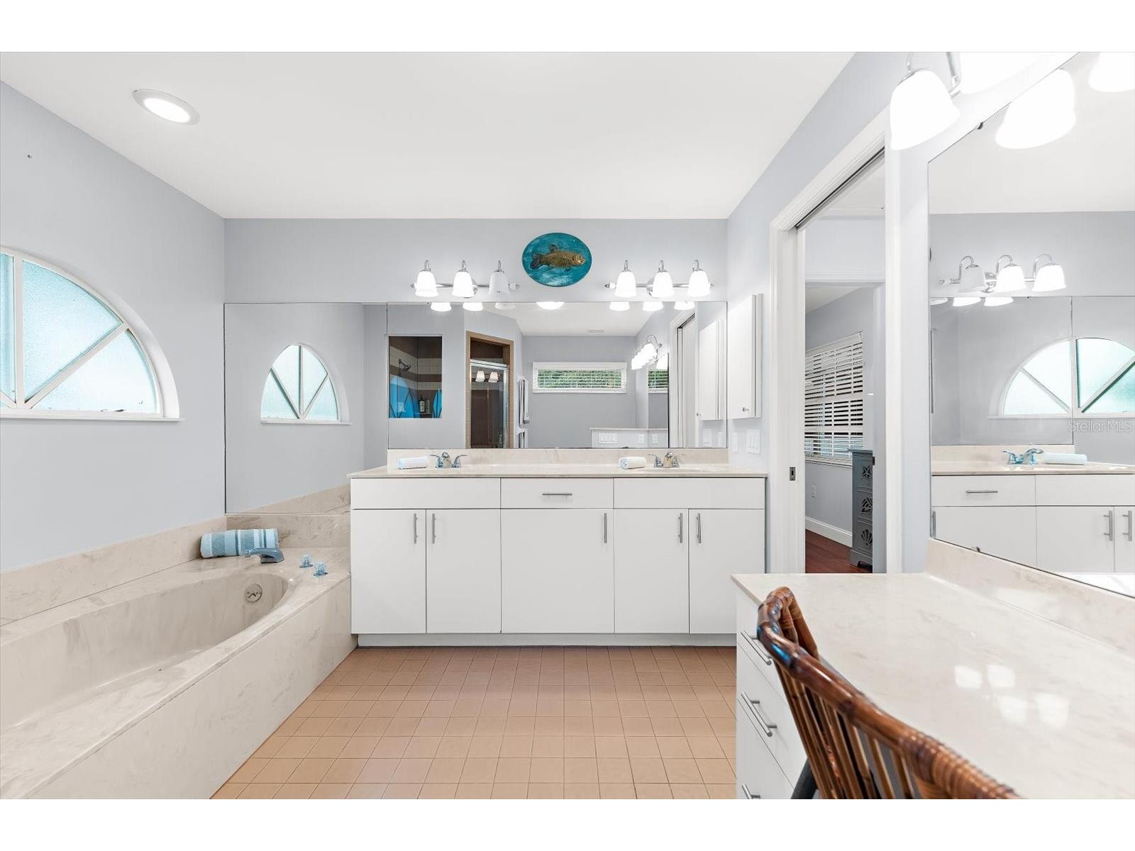 4514 Trails Drive Sarasota FL 34232 A4676981 image24