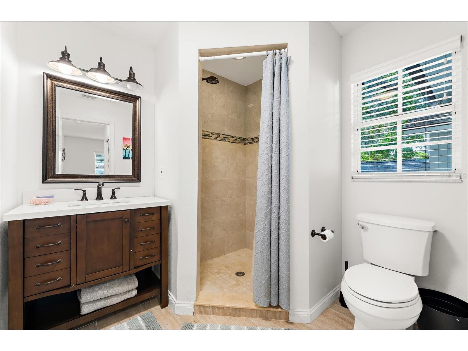 4514 Trails Drive Sarasota FL 34232 A4676981 image31