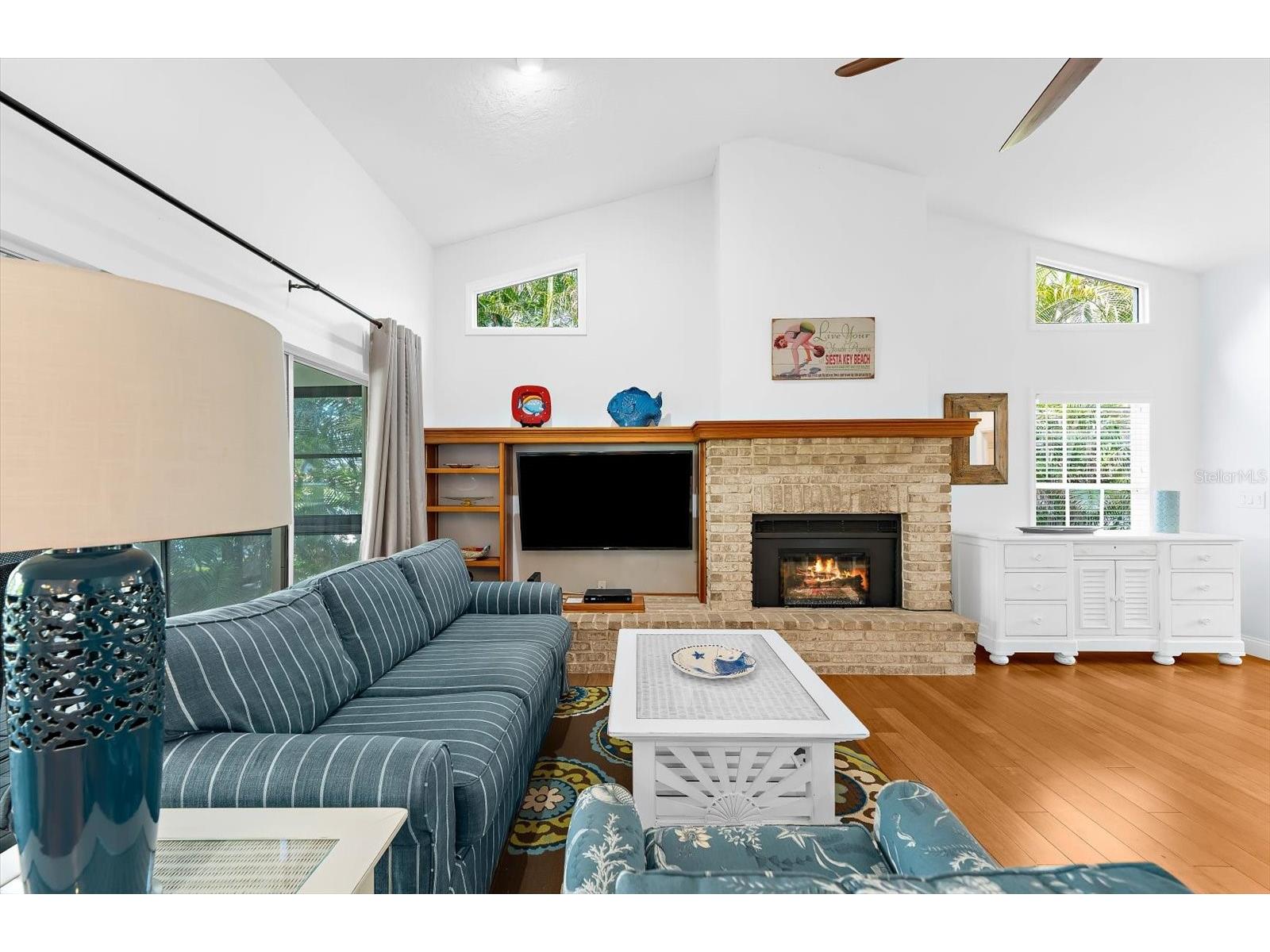 4514 Trails Drive Sarasota FL 34232 A4676981 image9