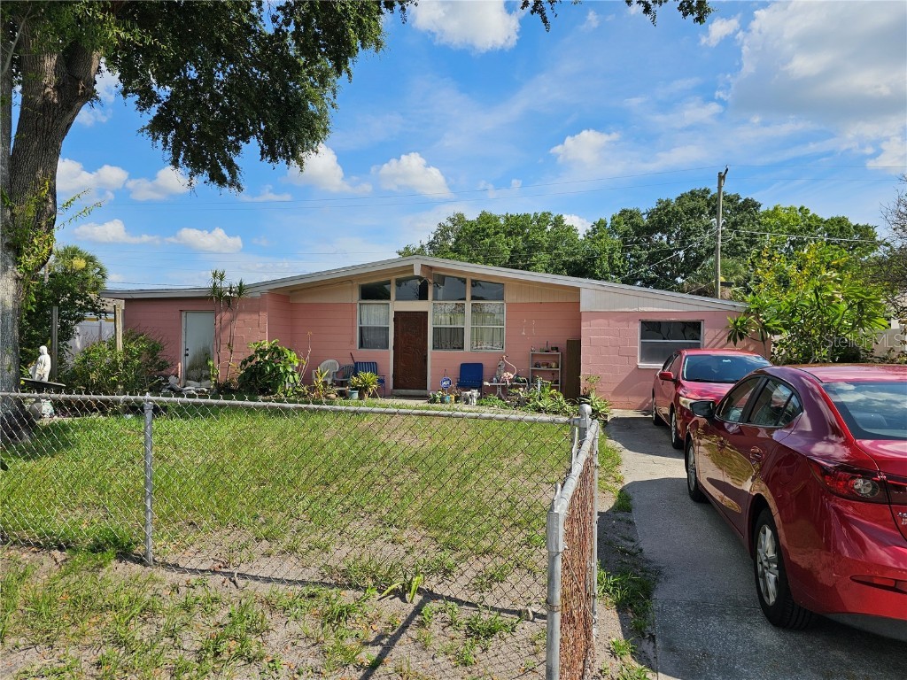4514 W Henry Avenue Tampa FL 33614 T3538665 image1