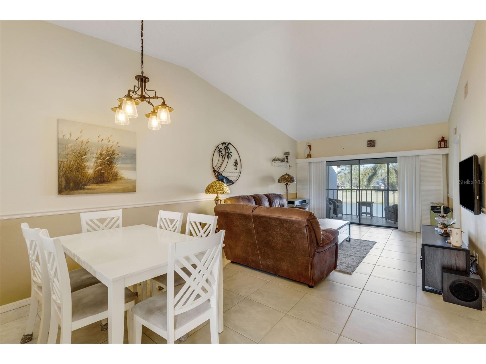 4514 Weybridge #54 Sarasota FL 34235 A4680970 image12