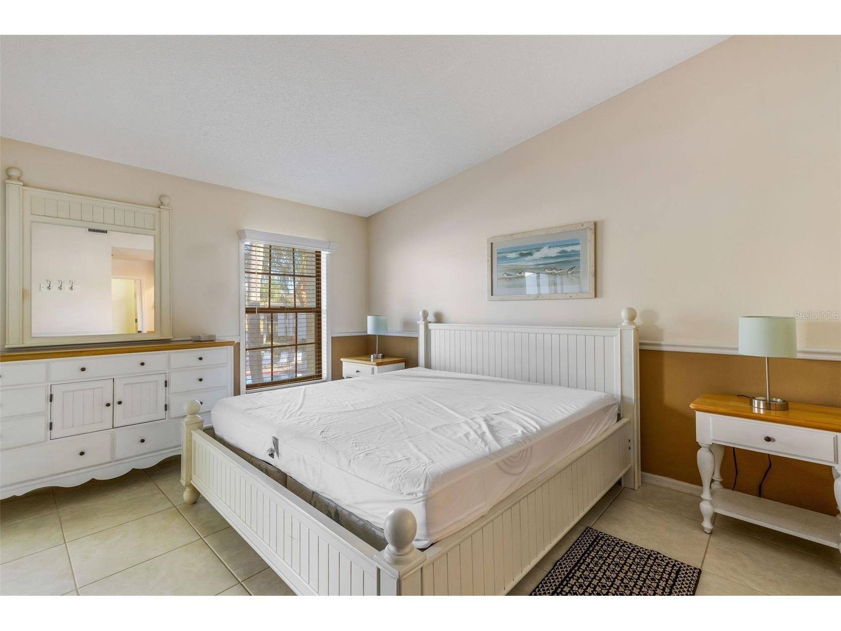 4514 Weybridge #54 Sarasota FL 34235 A4680970 image21