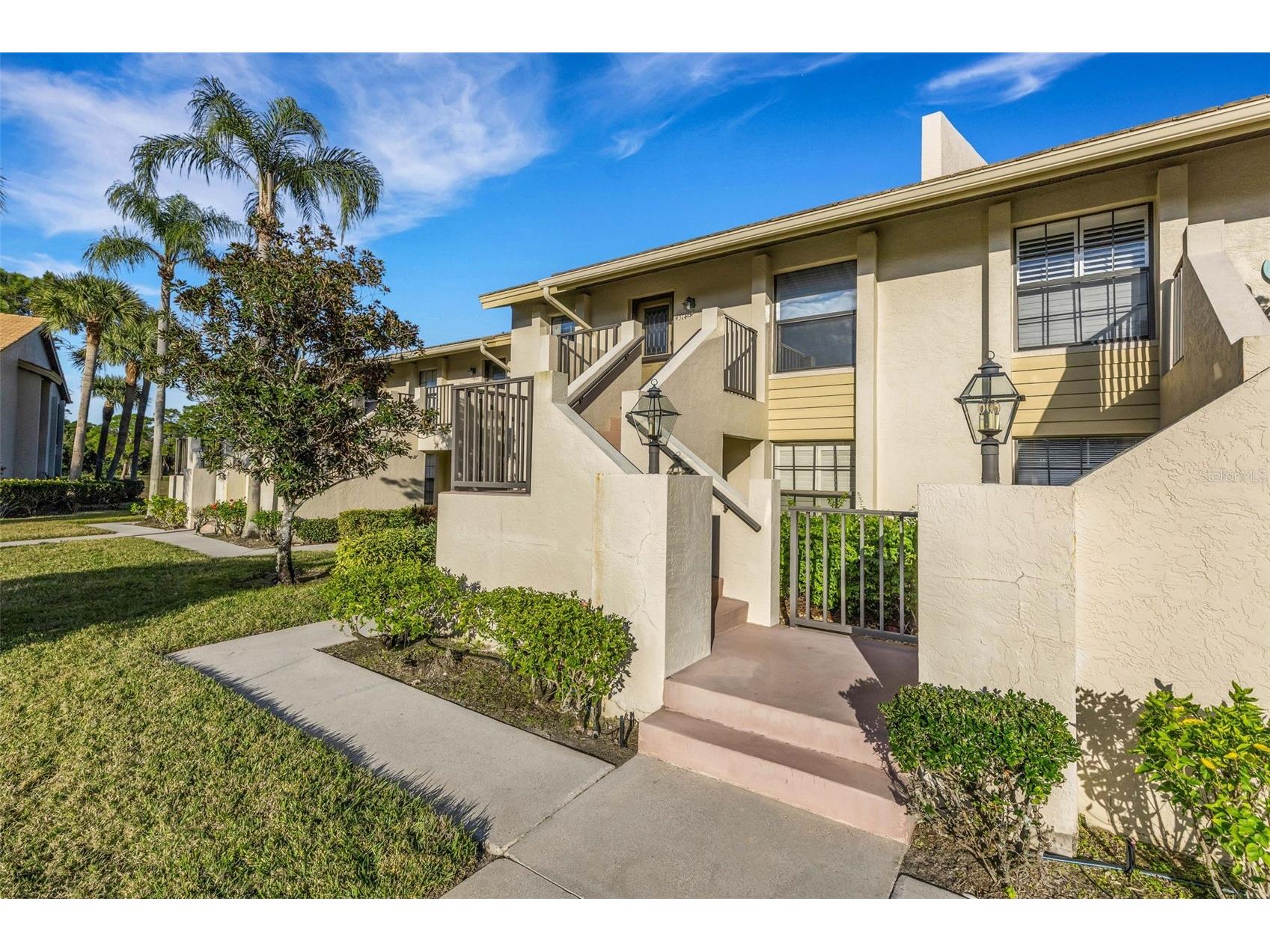 4514 Weybridge #54 Sarasota FL 34235 A4680970 image33