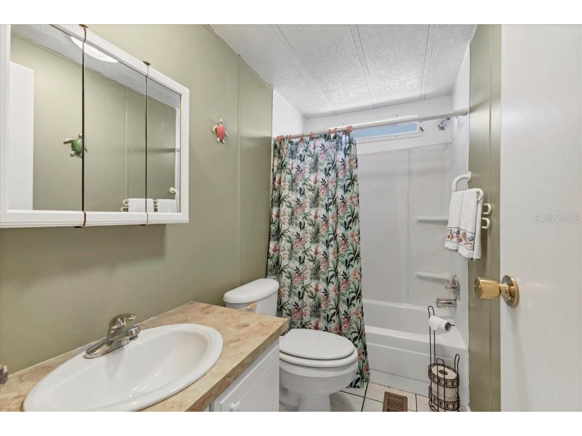 4515 13th Street E Ellenton FL 34222 A4665787 image17